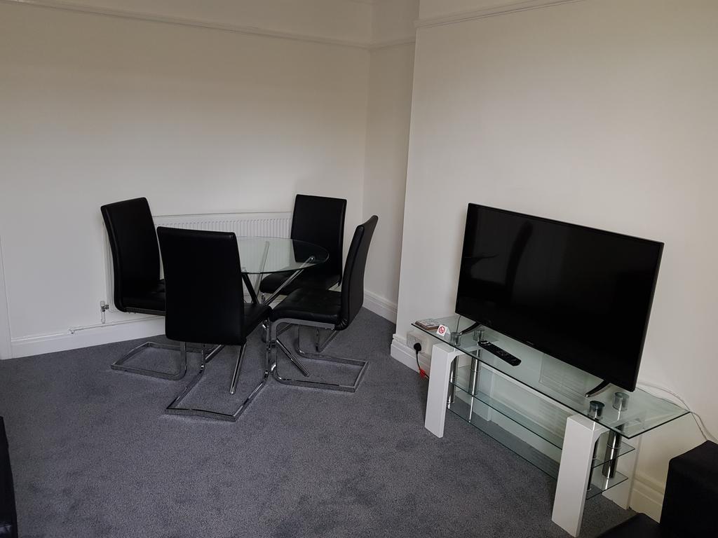 Braganza House Apartment Portsmouth Bagian luar foto